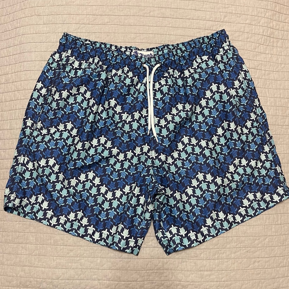 Trunks Surf & Swim Co Men's Blue Sano Turtle Printed Swim Trunks Size XL